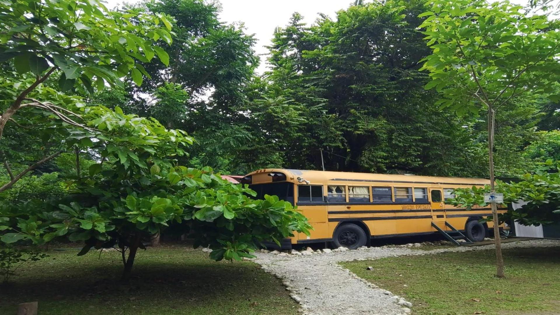 Nanku Nimbu Casa-Bus Equipada Cerca De Playas Leilighet Sámara Eksteriør bilde